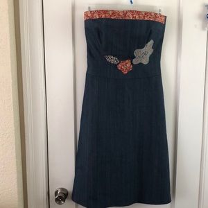Strapless denim dress with quilted flower details